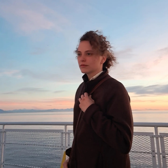 🌿 - Picture 2 of 2